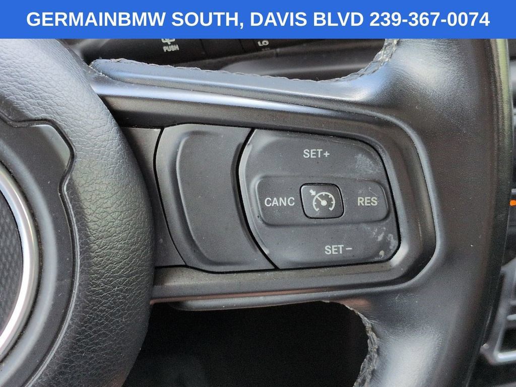 Used 2022 Jeep Wrangler Unlimited Sport AWD/4WD image 25