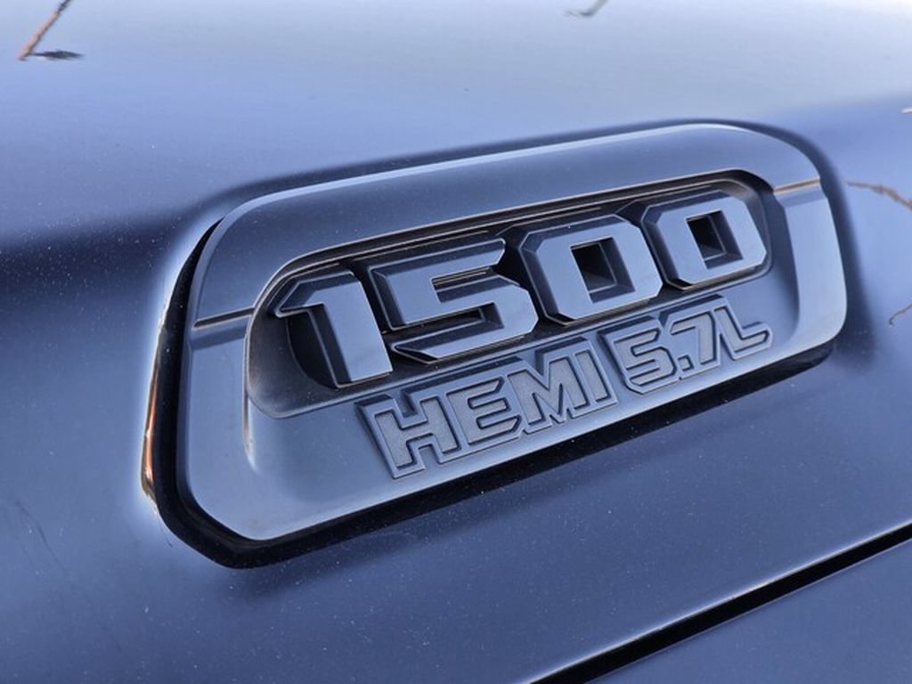 Used 2022 RAM 1500 Big Horn AWD/4WD image 10
