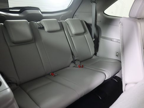 Used 2018 Toyota Highlander Limited image 37