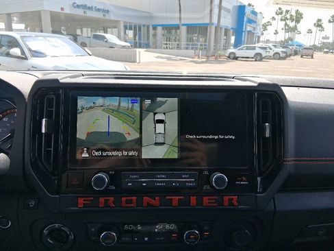 Used 2025 Nissan Frontier PRO-4X w/ Pro Premium Package AWD/4WD image 13
