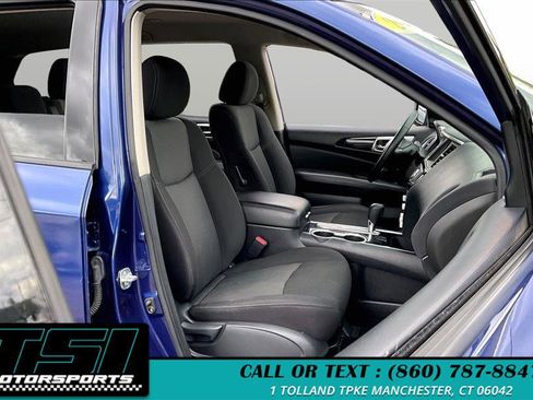 Used 2020 Nissan Pathfinder SV FWD image 7
