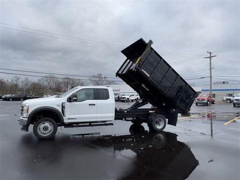 New 2024 Ford F550 4x4 SuperCab Super Duty image 27