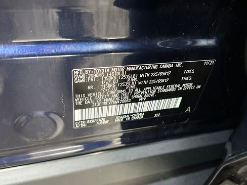 Used 2024 Toyota RAV4 XLE w/ Convenience Package image 28