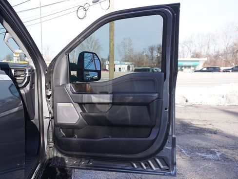 Used 2024 Ford F250 Lariat w/ Lariat Ultimate Package image 32