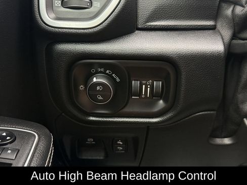 Used 2022 RAM 1500 Laramie w/ Laramie Southwest Edition RWD image 29