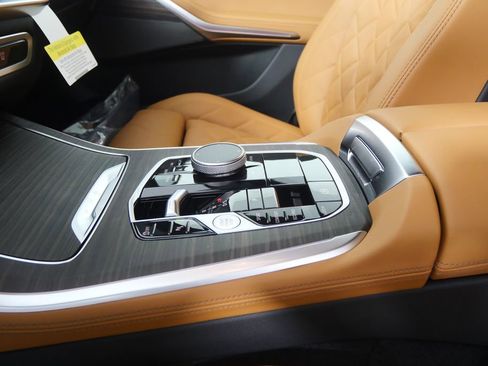 New 2026 BMW X5 sDrive40i w/ M Sport Package RWD image 22