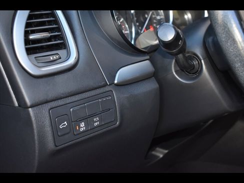 Used 2018 MAZDA CX-9 Touring image 18