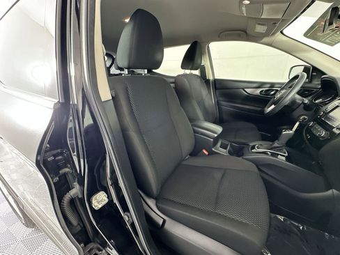 Used 2021 Nissan Rogue Sport S FWD image 27