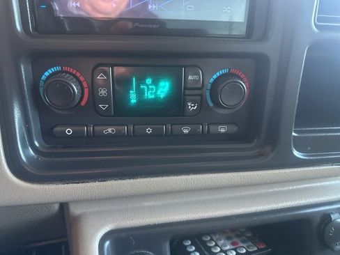 Used 2005 Chevrolet Silverado 3500 LT w/ Heavy-Duty Power Package image 27