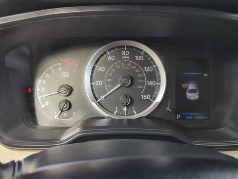 Used 2020 Toyota Corolla LE image 17