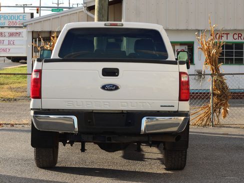 Used 2015 Ford F350 XLT image 7