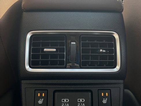 Used 2019 Subaru Outback 3.6R Touring w/ Popular Package #3A image 16