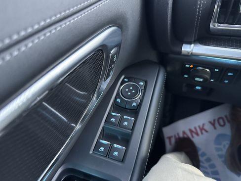 New 2025 Ford Expedition Platinum w/ Stealth Performance Package image 33