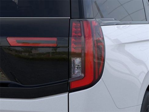 New 2025 Ford Expedition Max Platinum w/ Stealth Performance Package image 21