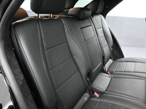 Used 2021 Mercedes-Benz GLE 350 4MATIC image 27