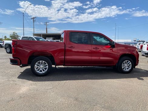 Used 2024 Chevrolet Silverado 1500 RST AWD/4WD image 5