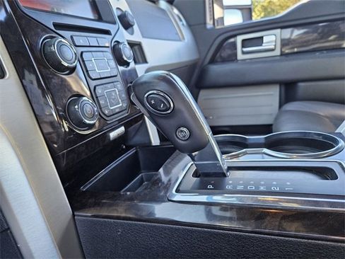 Used 2013 Ford F150 Platinum image 25