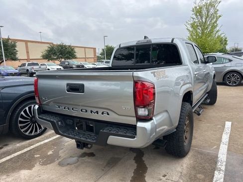 Used 2023 Toyota Tacoma SR AWD/4WD image 5