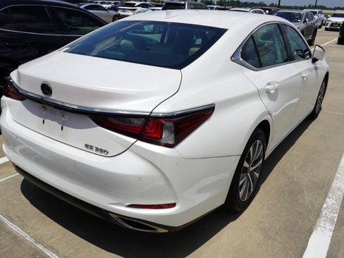 Certified 2020 Lexus ES 350 w/ Premium Package FWD image 5