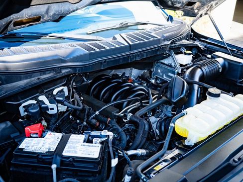 Used 2023 Ford F150 Lariat AWD/4WD image 36