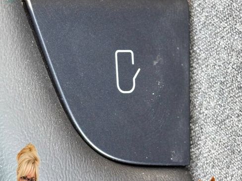 Used 2025 Tesla Model 3 Long Range RWD image 32