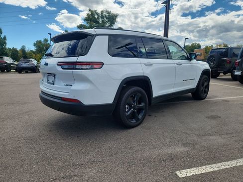 New 2025 Jeep Grand Cherokee L Limited w/ Black Appearance Package AWD/4WD image 3