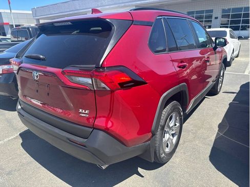 Used 2023 Toyota RAV4 XLE w/ XLE Grade Weather Package AWD/4WD image 4
