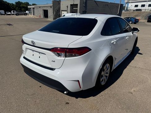 Used 2026 Toyota Corolla LE FWD image 7