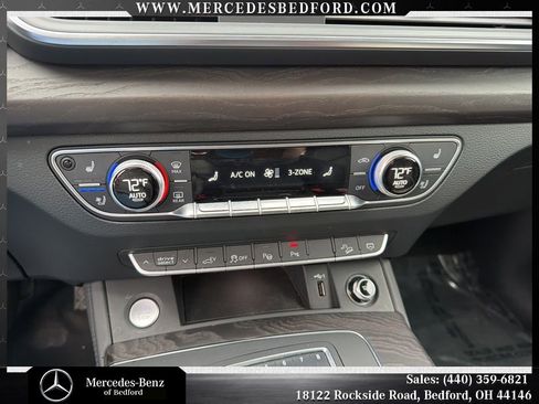 Used 2020 Audi Q5 e Prestige w/ Prestige Package AWD/4WD image 18