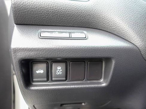 Used 2017 Nissan Altima 2.5 S w/ Power Driver Seat Package image 16