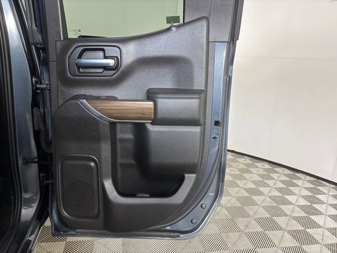 Used 2019 Chevrolet Silverado 1500 RST w/ All-Star Edition image 23