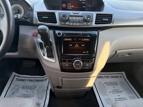Used 2014 Honda Odyssey EX image 10
