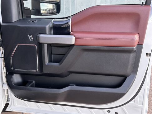 Used 2020 Ford F350 Platinum image 36