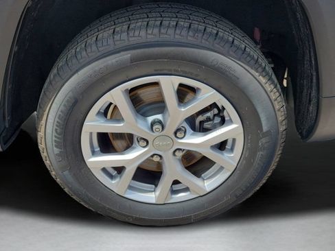 Used 2021 Jeep Grand Cherokee L Limited AWD/4WD image 30