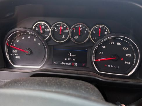 Used 2019 Chevrolet Silverado 1500 LTZ w/ LTZ Texas Edition AWD/4WD image 8