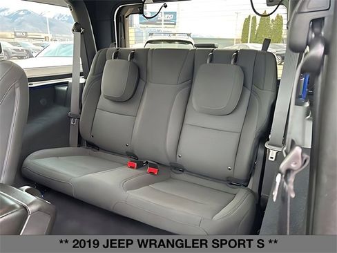 Used 2019 Jeep Wrangler Sport image 16