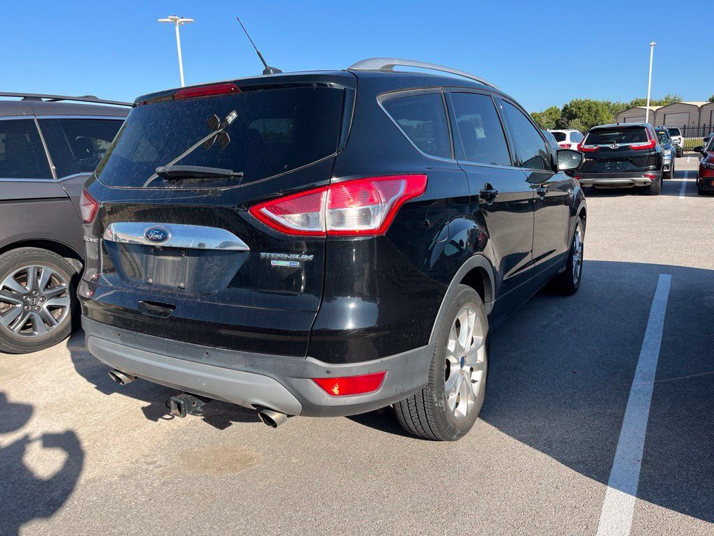 Used 2016 Ford Escape Titanium AWD/4WD image 3