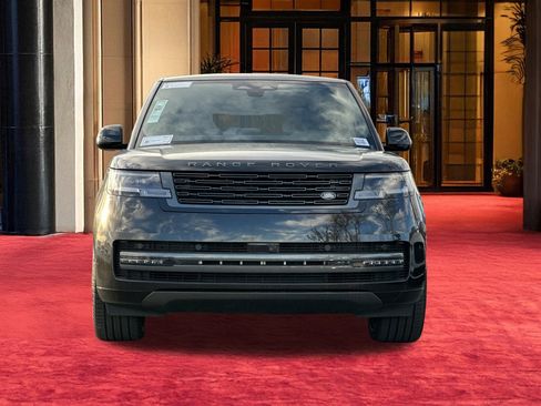 New 2025 Land Rover Range Rover SE image 7