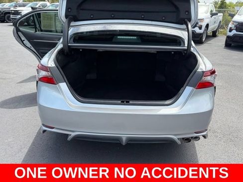 Used 2024 Toyota Camry SE FWD image 16