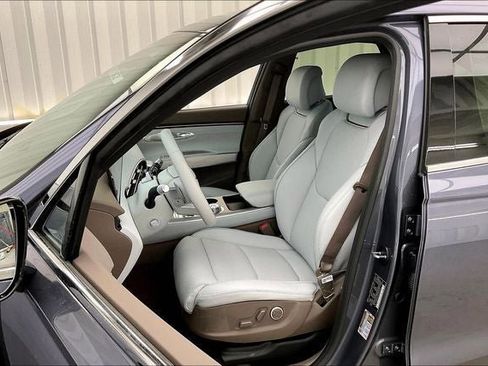 New 2026 Genesis GV70 2.5T Advanced AWD/4WD image 12