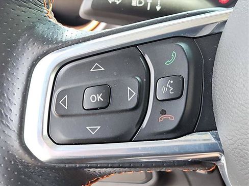 Used 2021 Jeep Gladiator Mojave AWD/4WD image 24