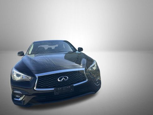 Used 2018 INFINITI Q50 Luxe AWD/4WD image 2