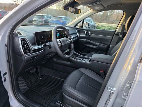 New 2026 Kia Sorento S image 13
