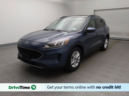 Used 2020 Ford Escape SE FWD image 1