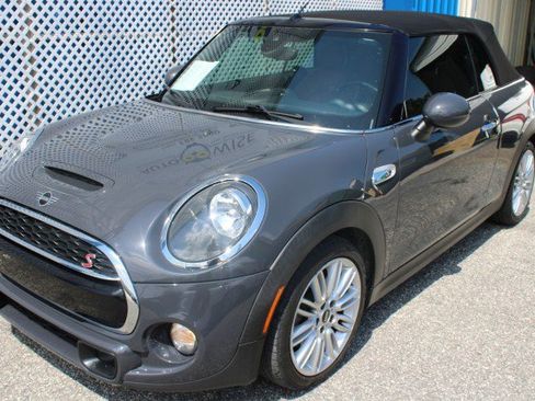 Used 2019 MINI Cooper S w/ Signature Upholstery Package FWD image 48