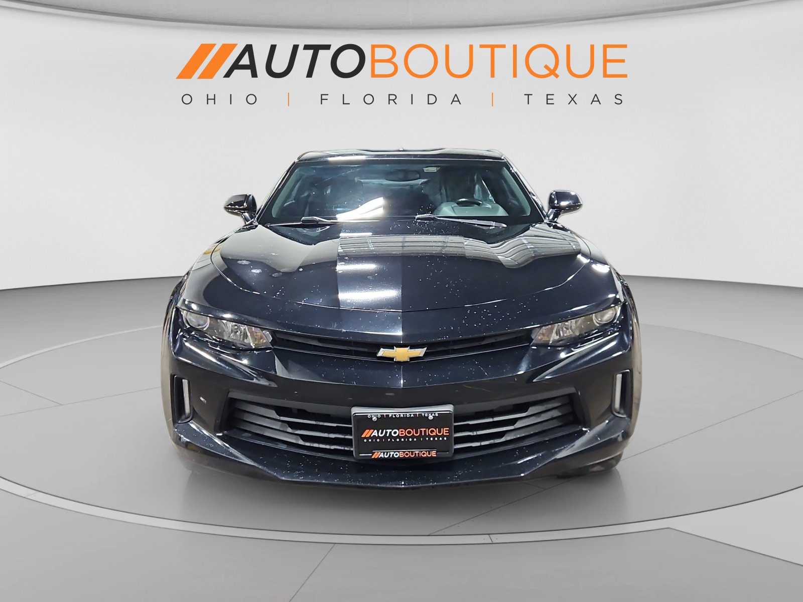 Used 2017 Chevrolet Camaro LT w/ Technology Package RWD image 8
