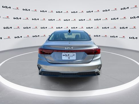 Certified 2024 Kia Forte LXS w/ LXS Technology Package FWD image 7