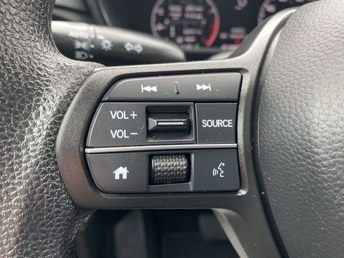 Used 2023 Honda CR-V LX image 25