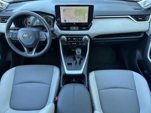 Used 2025 Toyota RAV4 XLE Premium w/ Weather Package AWD/4WD image 10