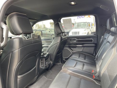 Used 2022 RAM 1500 Laramie AWD/4WD image 10